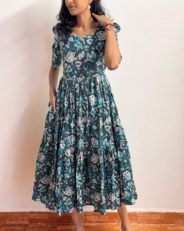 *Women's Floral Dress - Comfortable & Stylish*