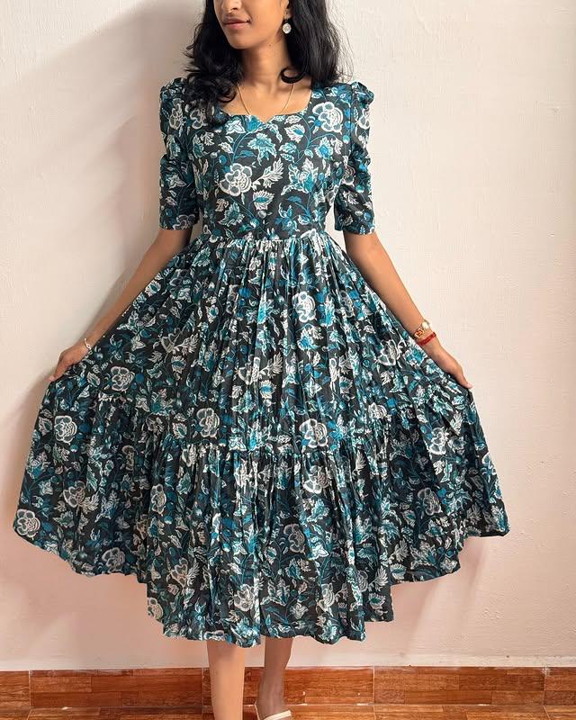 *Women's Floral Dress - Comfortable & Stylish*