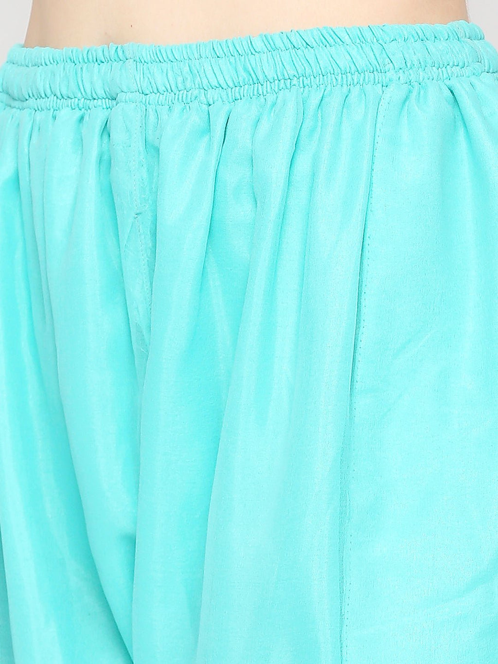 Lucknow Chikankari Hand Embroidered Long Kurta Set and matching Slip