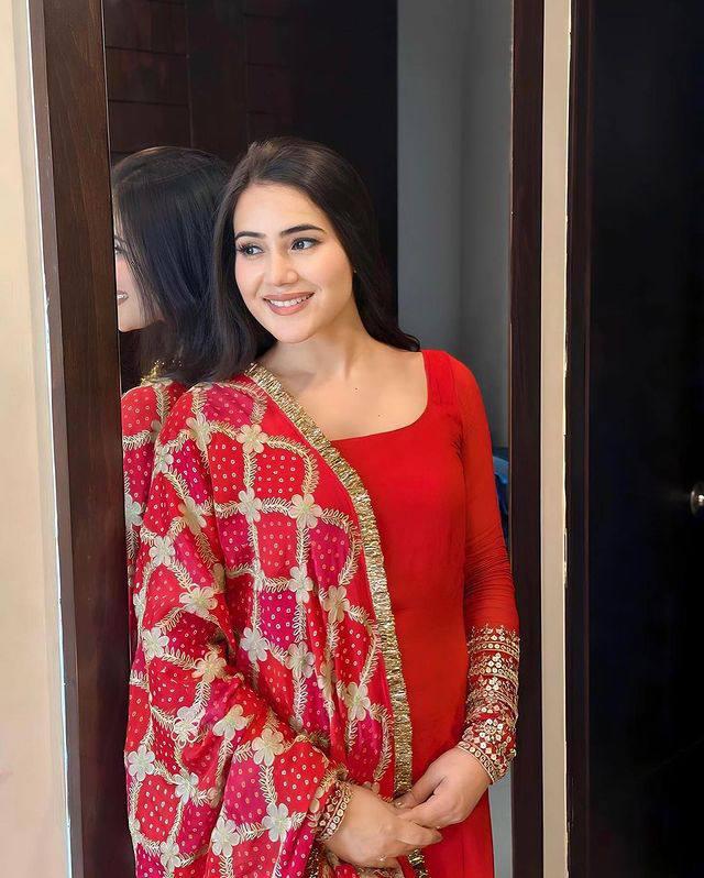 1008 RED PATOLA SUIT ♥️✨