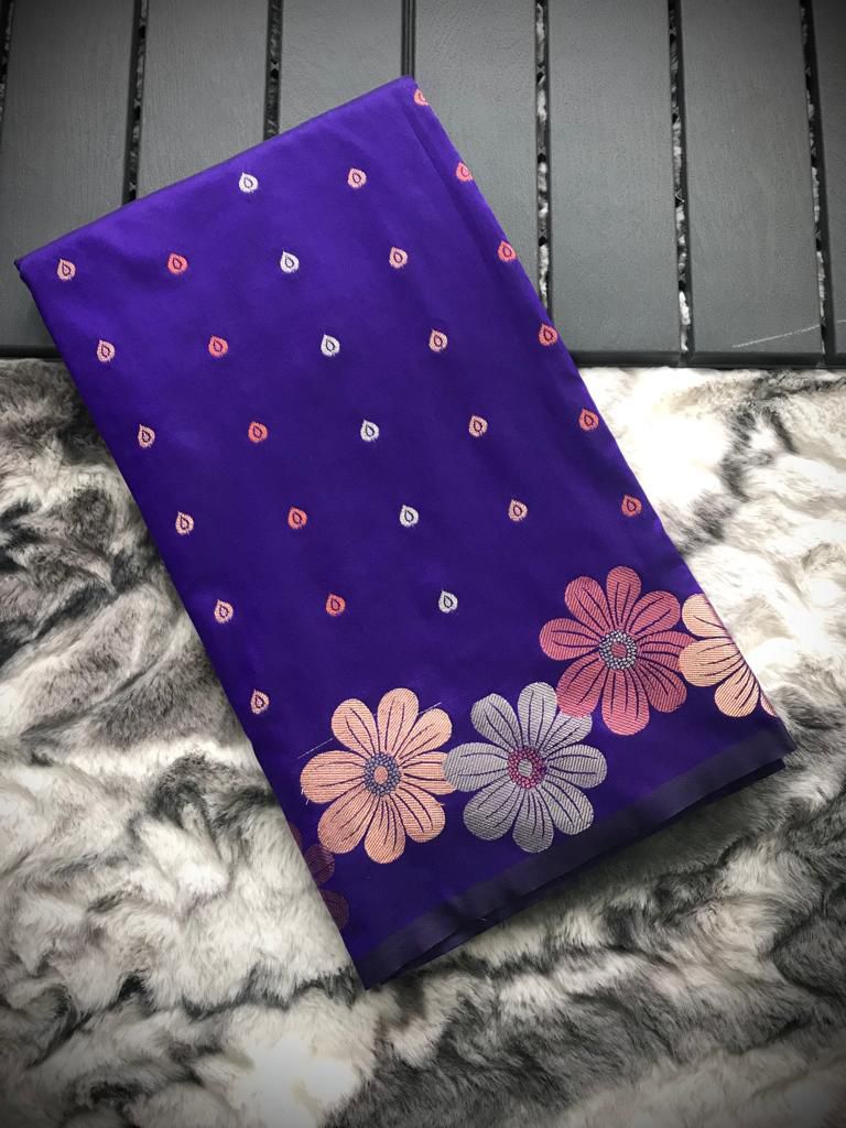 Elegant Lichi Breathable Organic Banarasi Saree